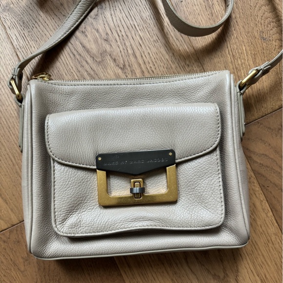 Marc by Marc Jacobs Vintage Y2K Leather Crossbody Purse - EUC - Beige Leather - Picture 2 of 12